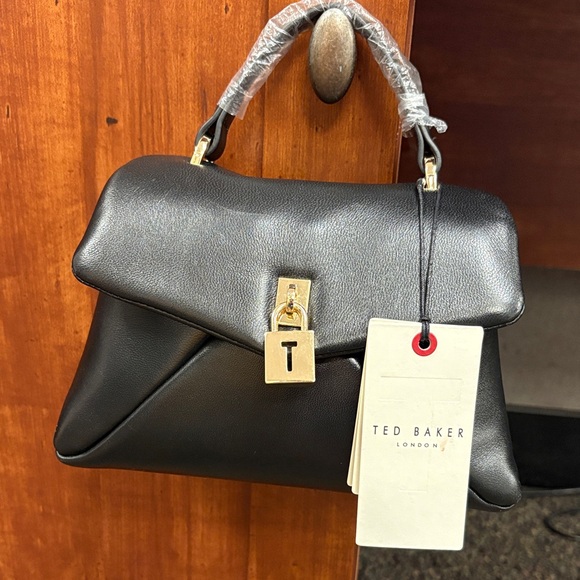 Ted Baker poppy Bag - Picture 2 of 9